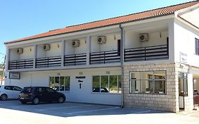 Rooms & Pansion Odmor